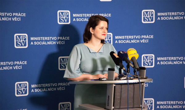 Ministryně Maláčová: Dětské jesle budou opět dostupné a výhodné pro rodiče, zaměstnavatele i stát